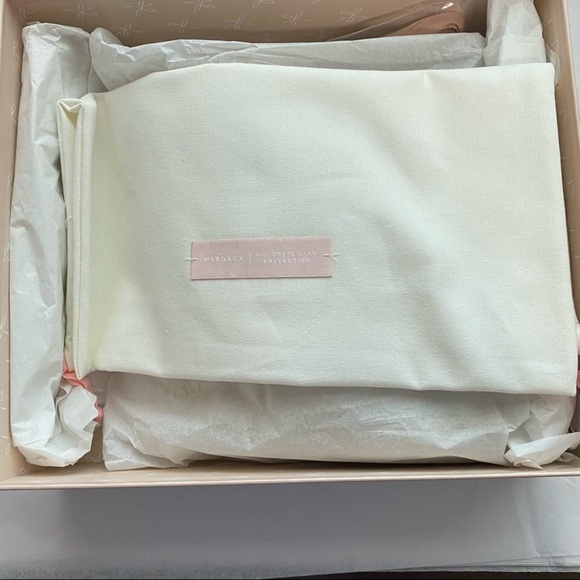 BNIB Gal Meets Glam x Margaux The Espadrille Blue - Picture 8 of 10